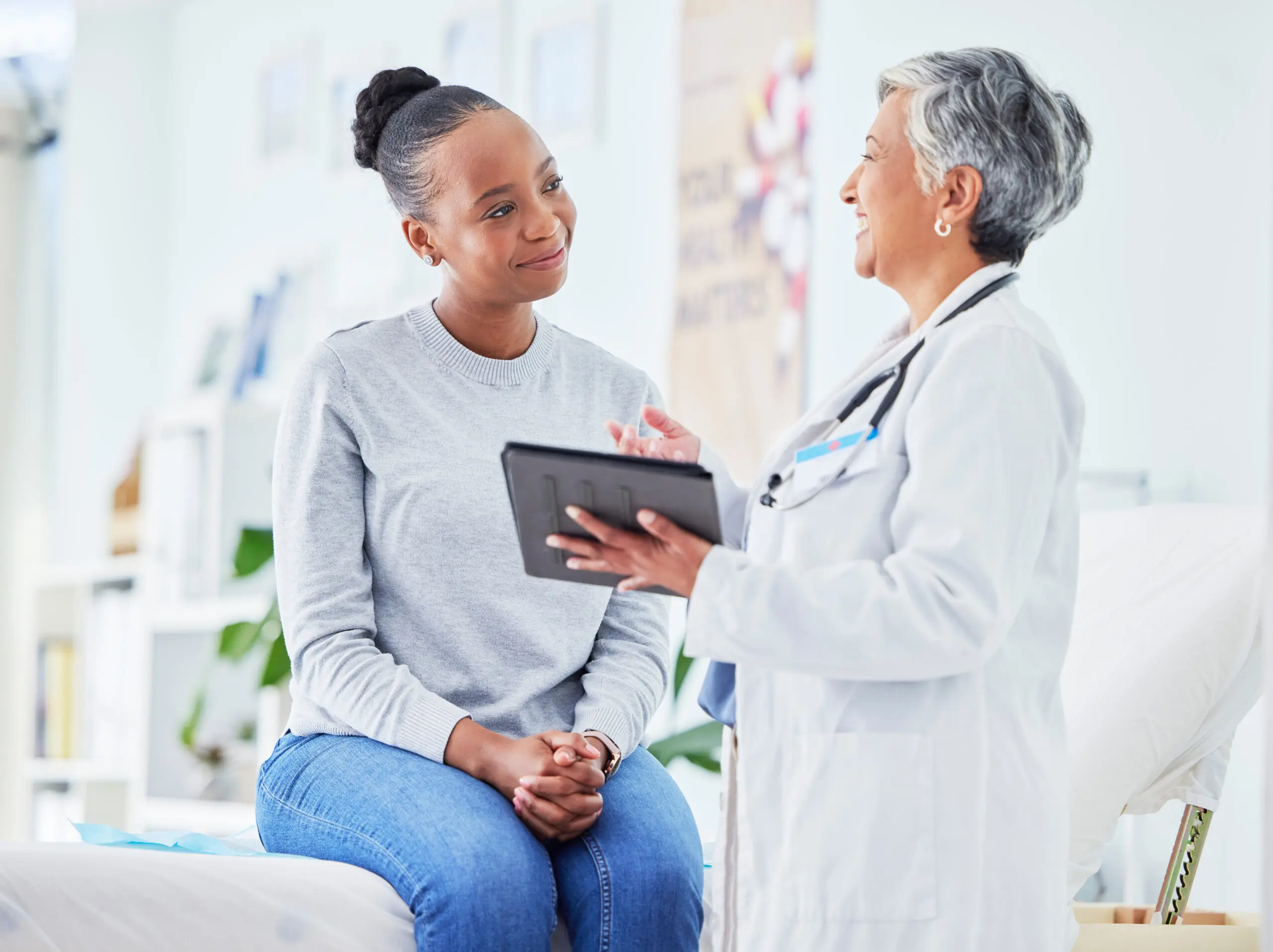 Structuring Compensation for Nurse Practitioners: Pros & Cons